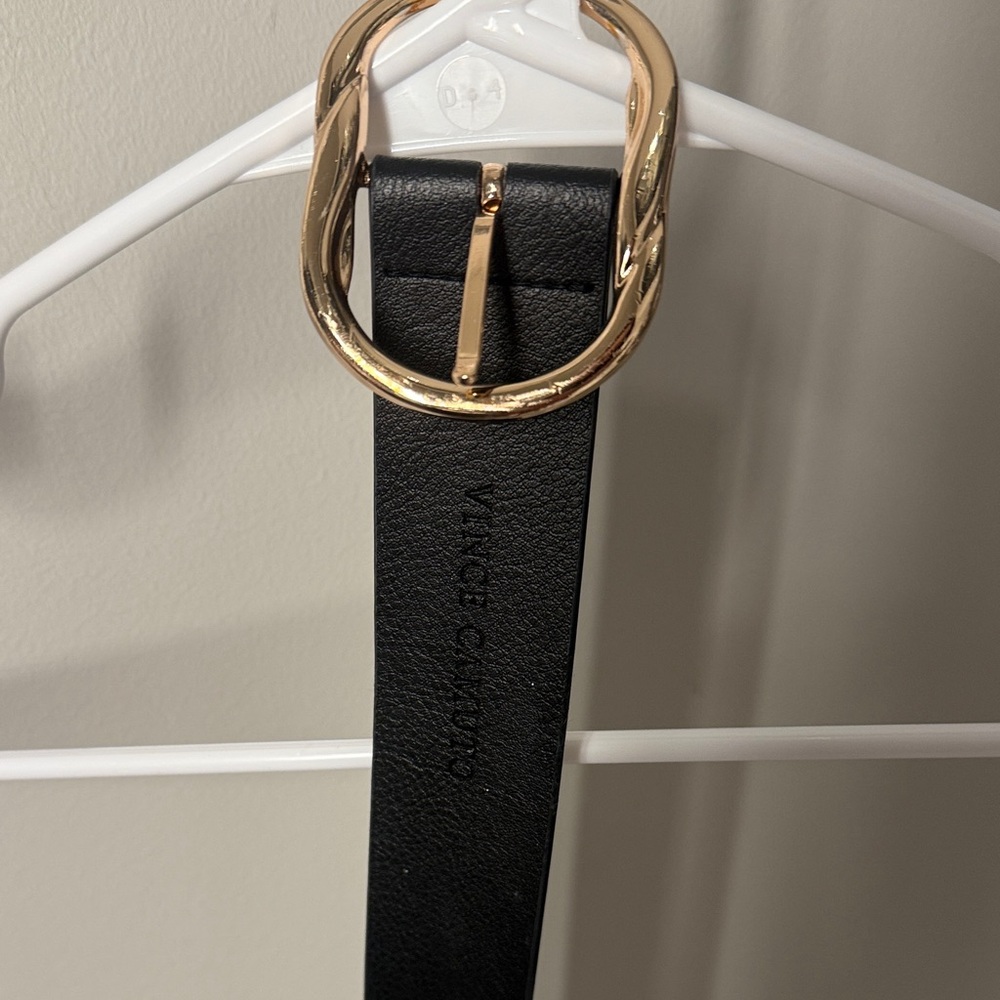Vince Camuto Elegant Black Belt with Gold Accent